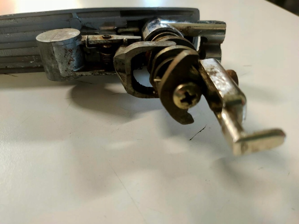 2 x ручка зовнішня do mercedesa 107 пара з ключ фарбована Зі Шроту