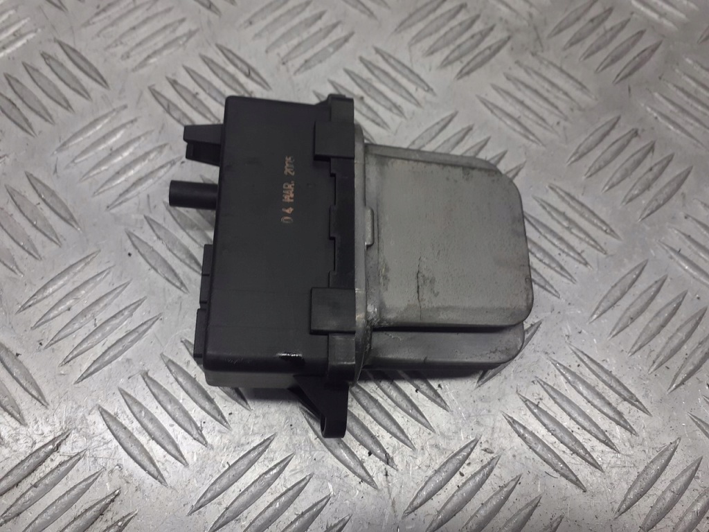 фото №1, Резистор резистор вентилятор fiat multipla ii 036936g