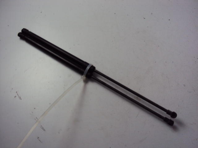 фото №1, Амортизаторы крышки задняя seat ibiza 6j iv 09-