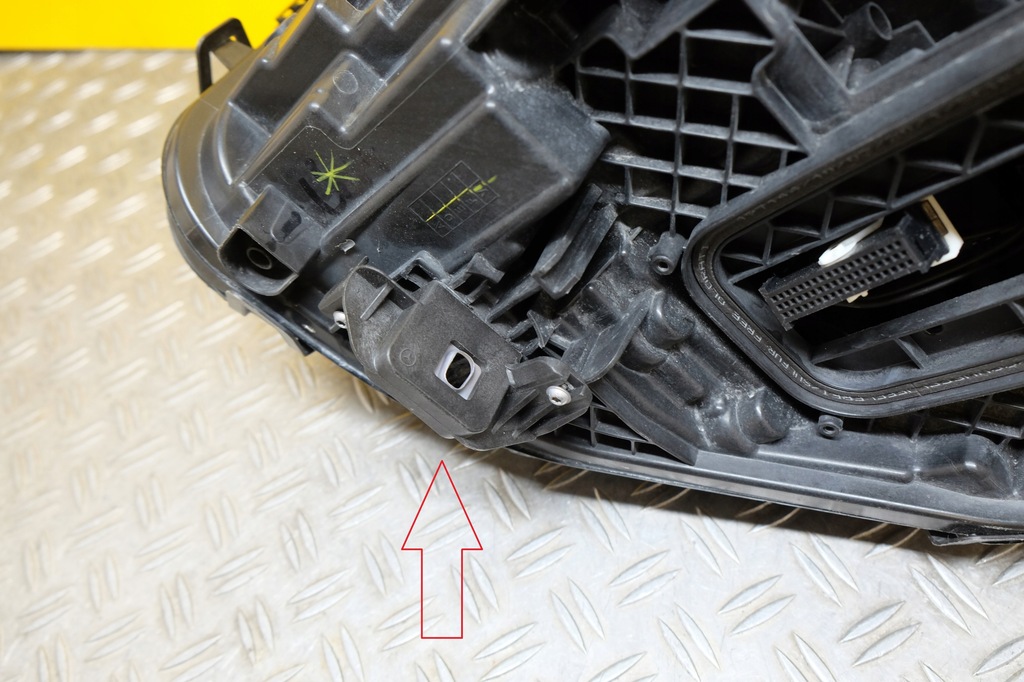 фото №11, Mercedes glb x247 2020- фара лампа led high performance права usa