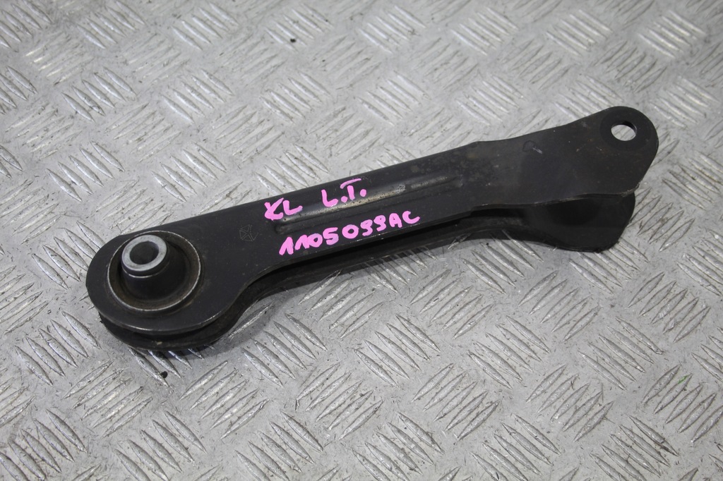 фото №1, Важіль лівий задня jeep cherokee kl 1105099ac