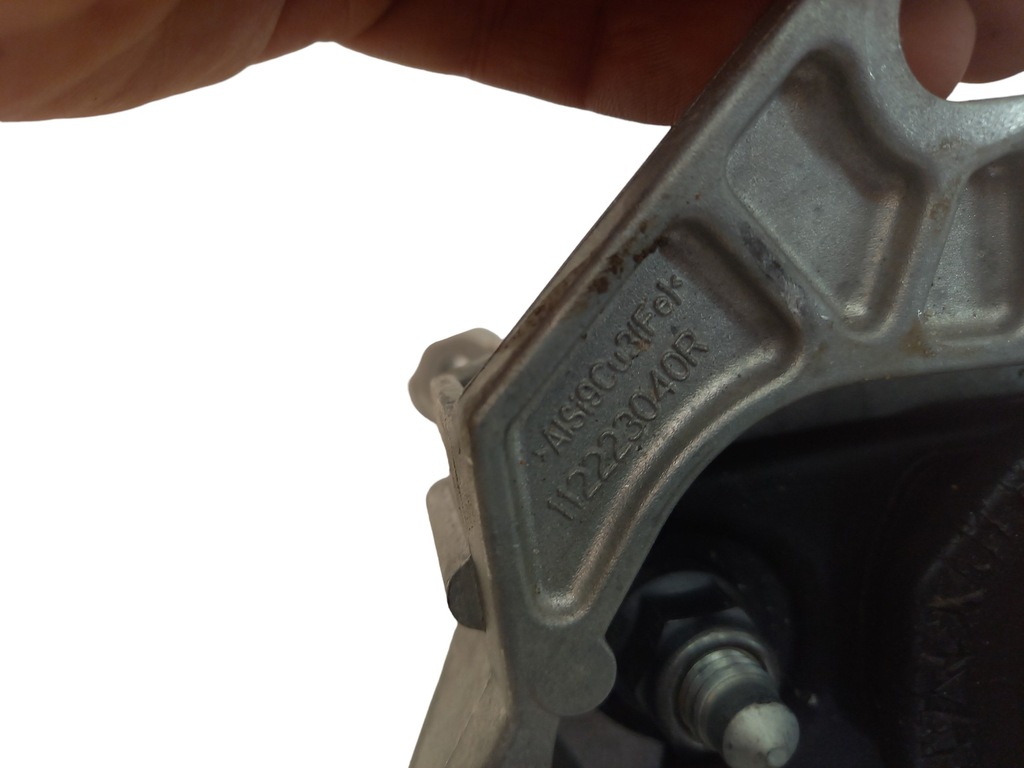 фото №3, Кронштейн подушка коробки renault clio v lift 23r 1.0 tce