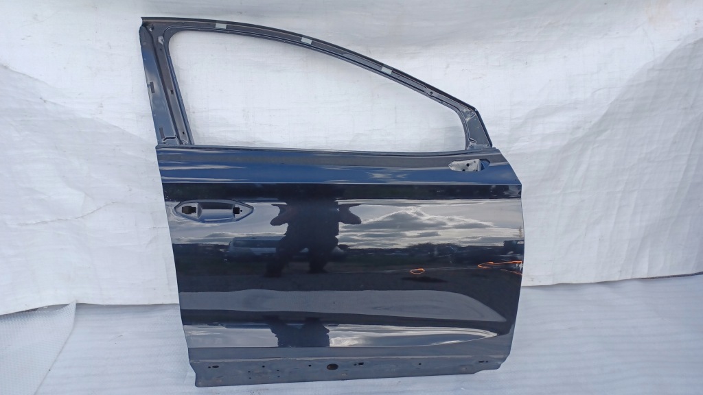 фото №1, Skoda enyaq 5la дверь правое перед передние org 5la831312