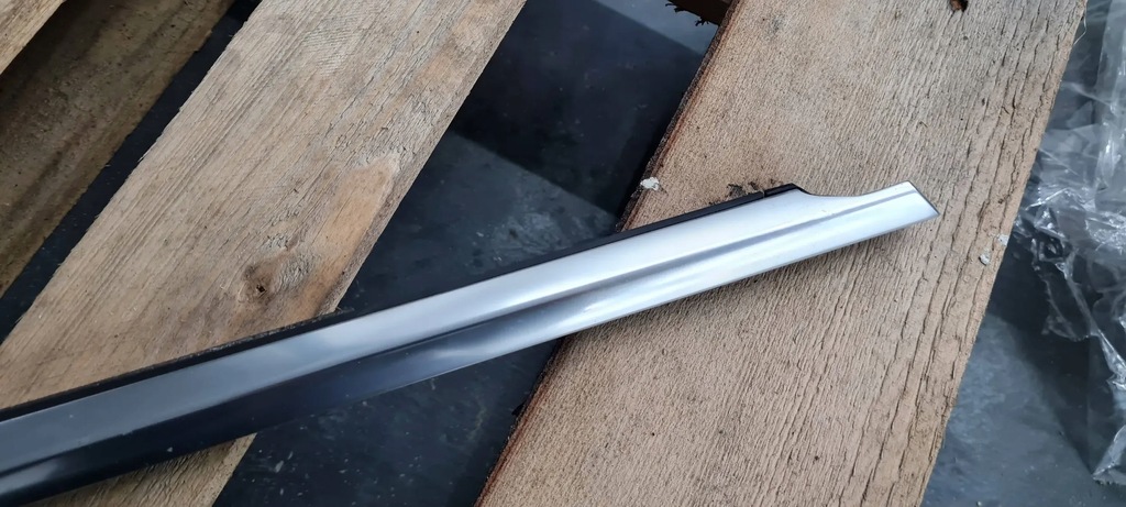 фото №8, S3 8y a3 прокладка резиновый стекло дверь правая правый перед 8y0837476b