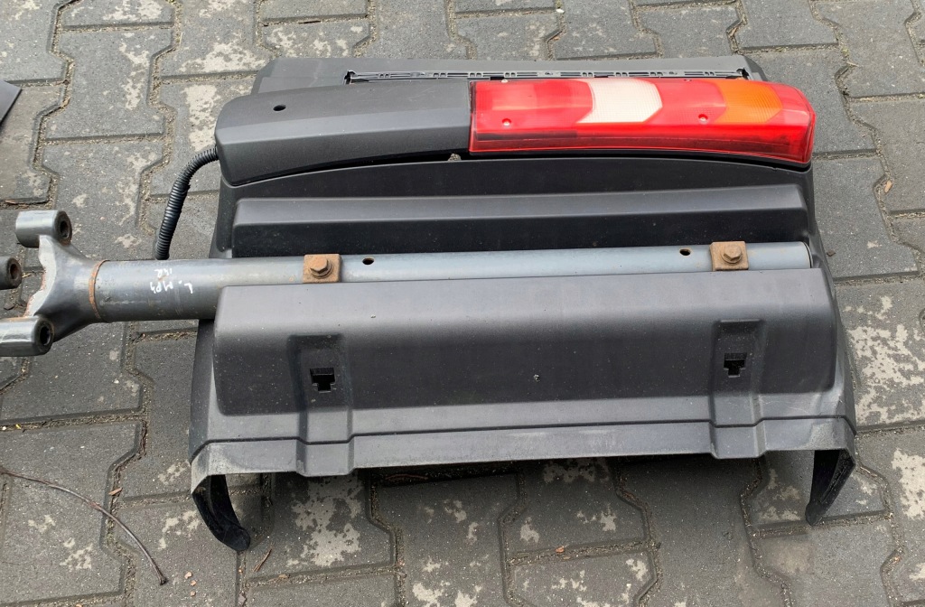 фото №4, Actros mp4 подкрылок крыло левый задняя low крышка