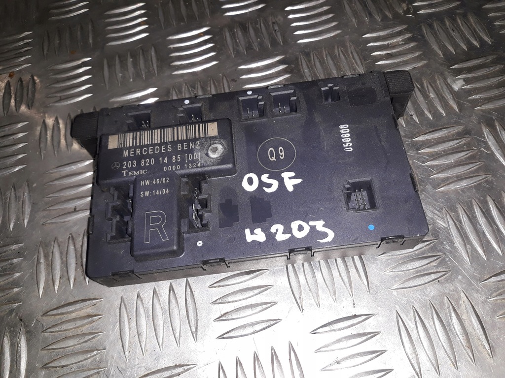 фото №1, Mercedes w203 coupe модуль дверь правый 2038201485