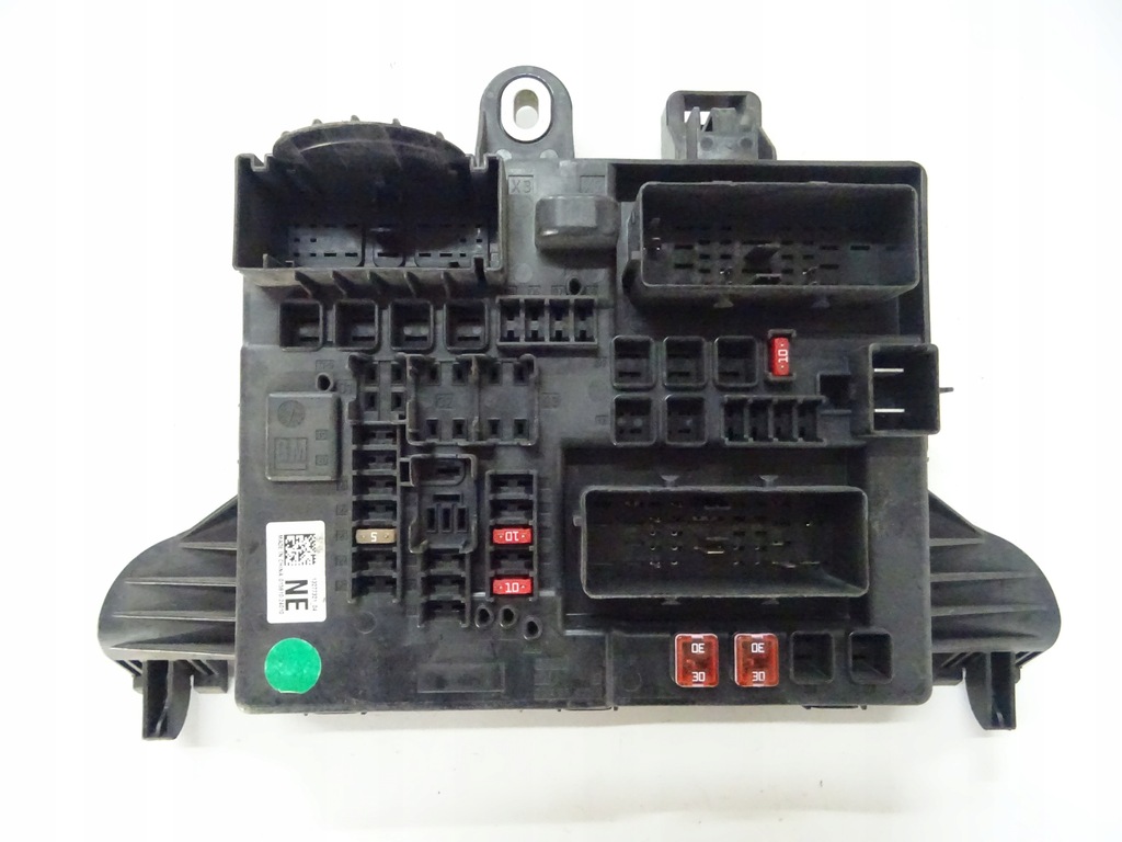 фото №1, Opel insignia a коробка запобіжників pin