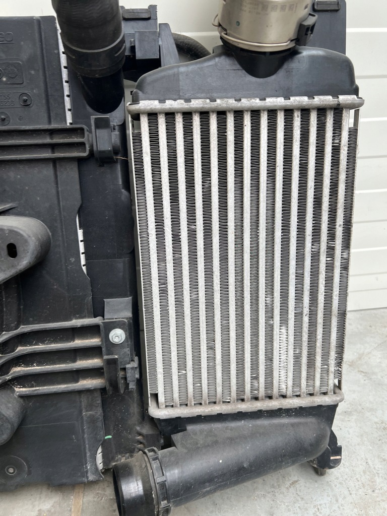 фото №15, Pas передний радиатор nissan micra k14