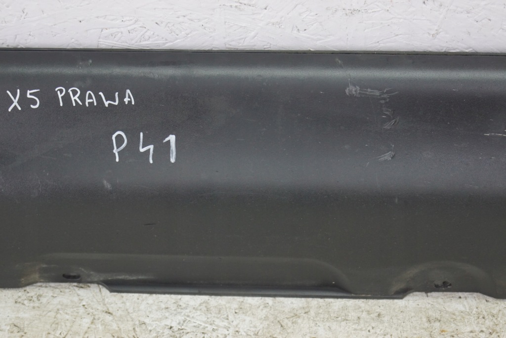 Порог накладка  правая bmw x5 e53 8402336 в Украине