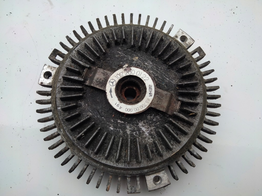 фото №1, Вязкостная муфта mercedes 207 410 2.3d 1022000122