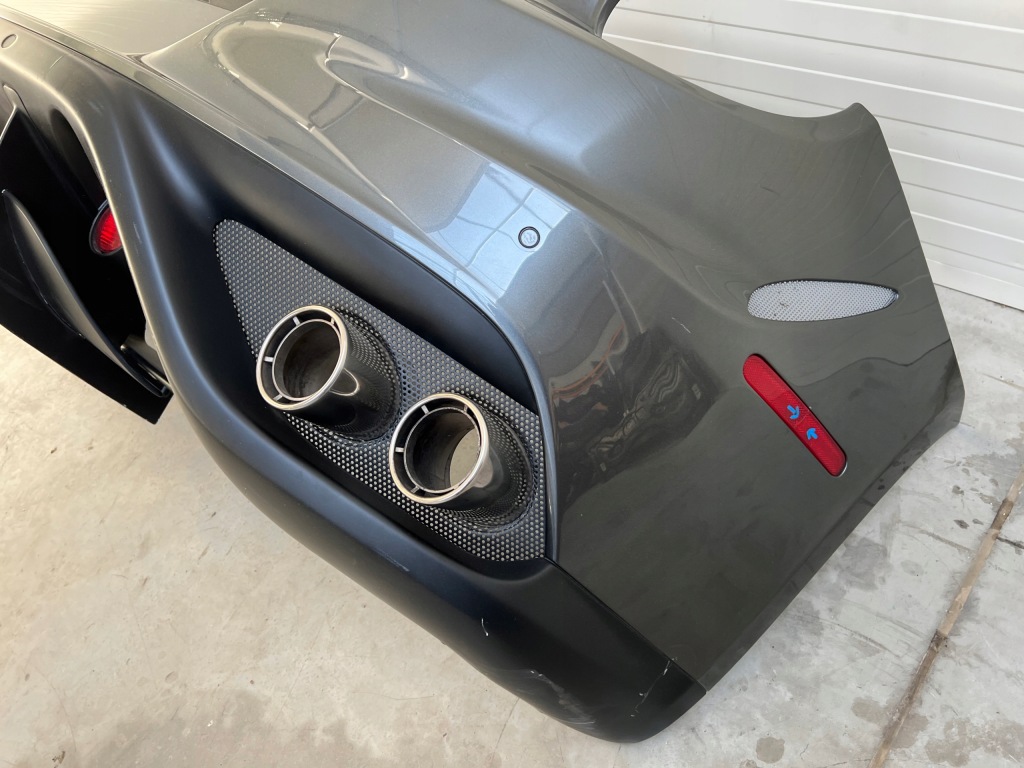 Бампер задний ferrari ff pdc камера Недорого