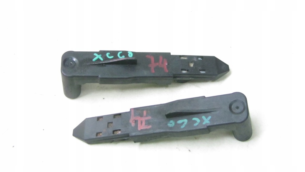 фото №1, Volvo xc60 кронштейн кронштейн лампи 30763155 08-