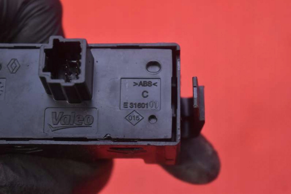 фото №7, Вимикач світла аварійних e3160101 dacia sandero 2 ii 17-20