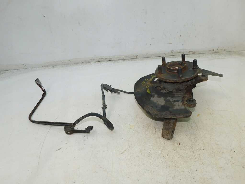 фото №2, Lexus rx 300 2001r 4x4 aut поворотный кулак ступица левый перед