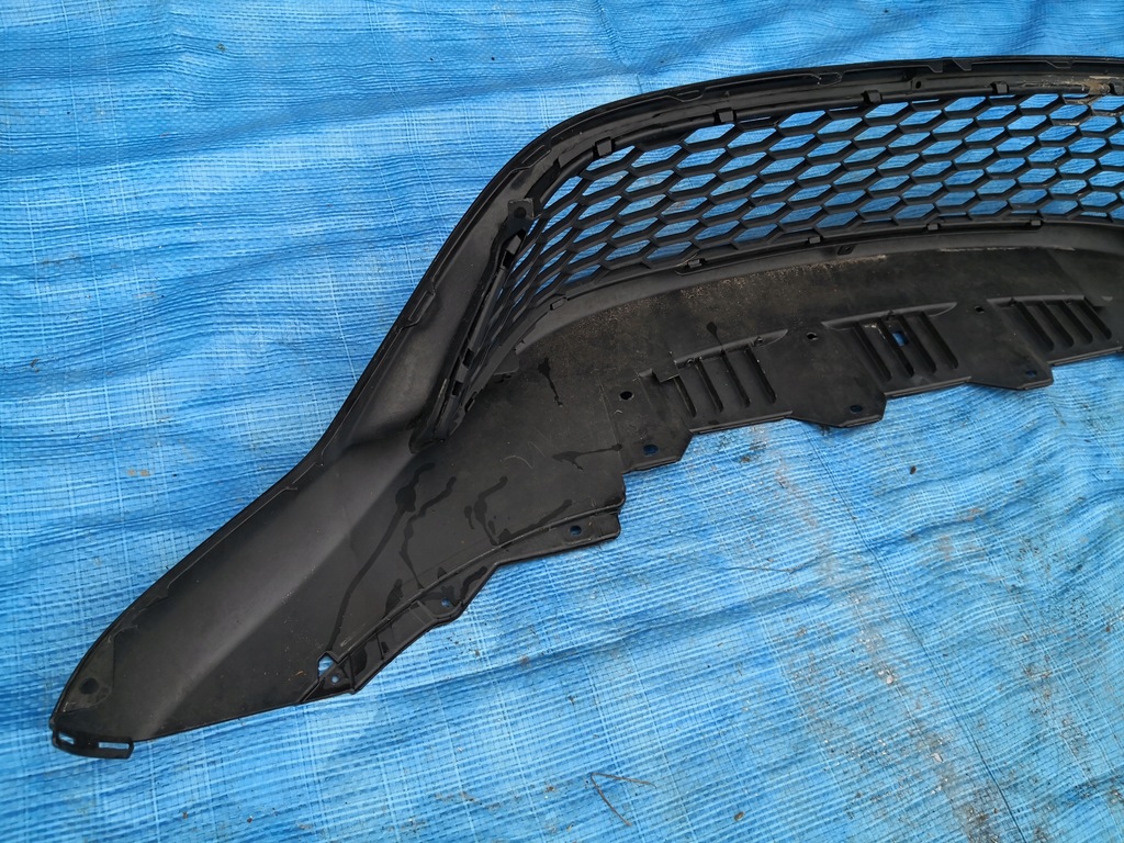 фото №9, Civic viii 8 type r решётка средняя бампер перед