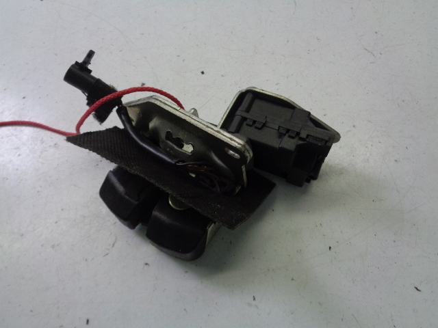 Замок кришки задній alfa romeo gt Ціна