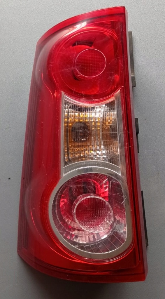 фото №1, Dacia logan лампа лівий задня 8200864612 eu