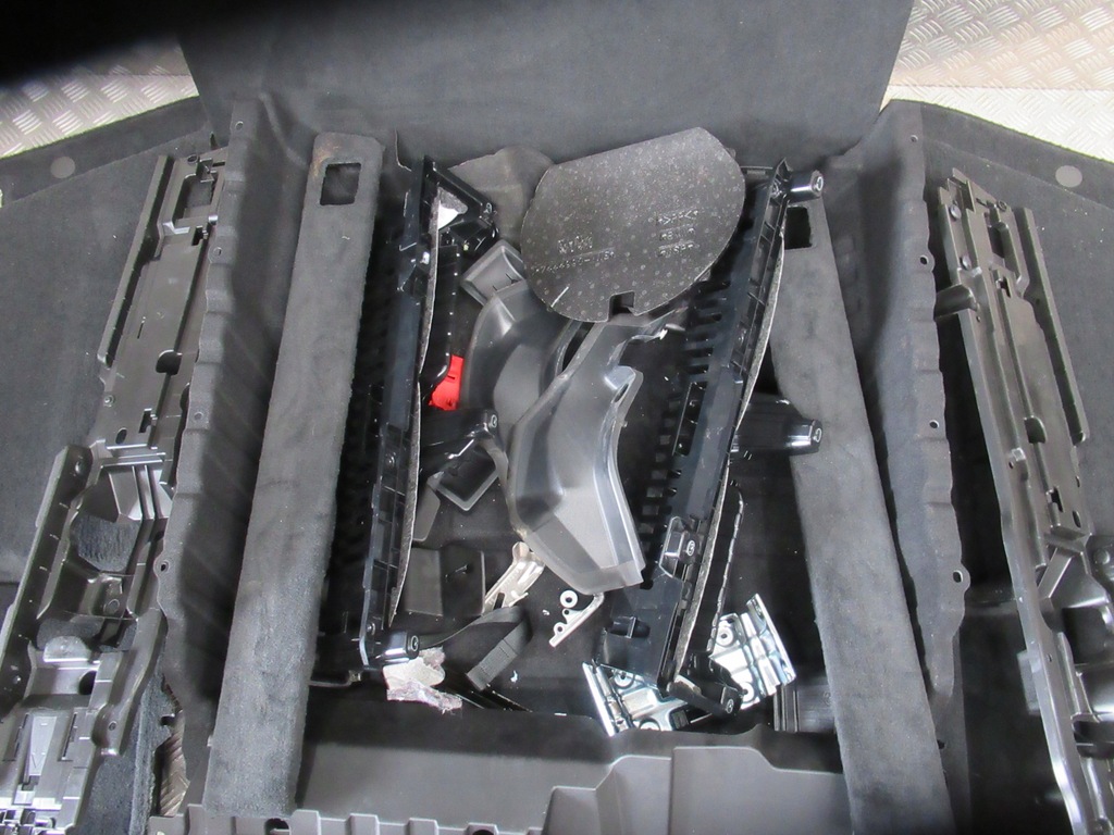 фото №8, Bmw x6 g06 оббивка багажника багажник плита комплект