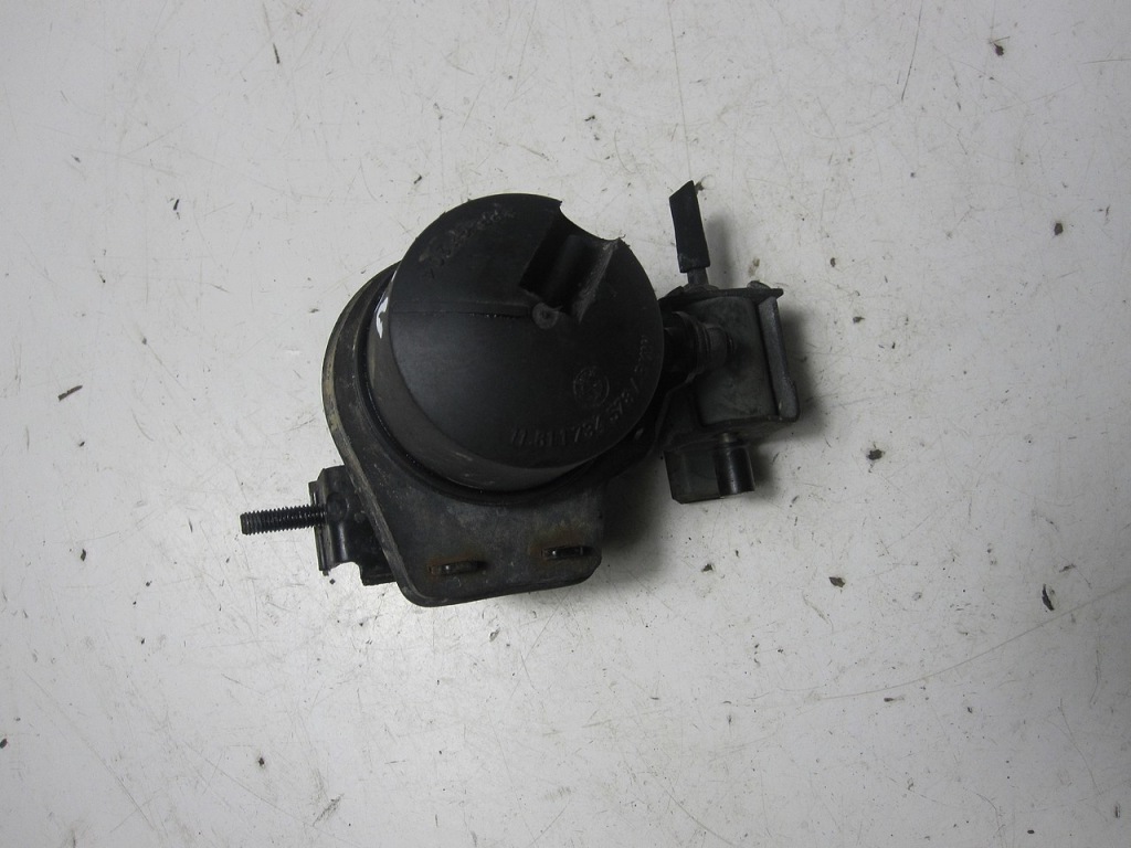 Бак вакууму bmw e36 1.8is Київ