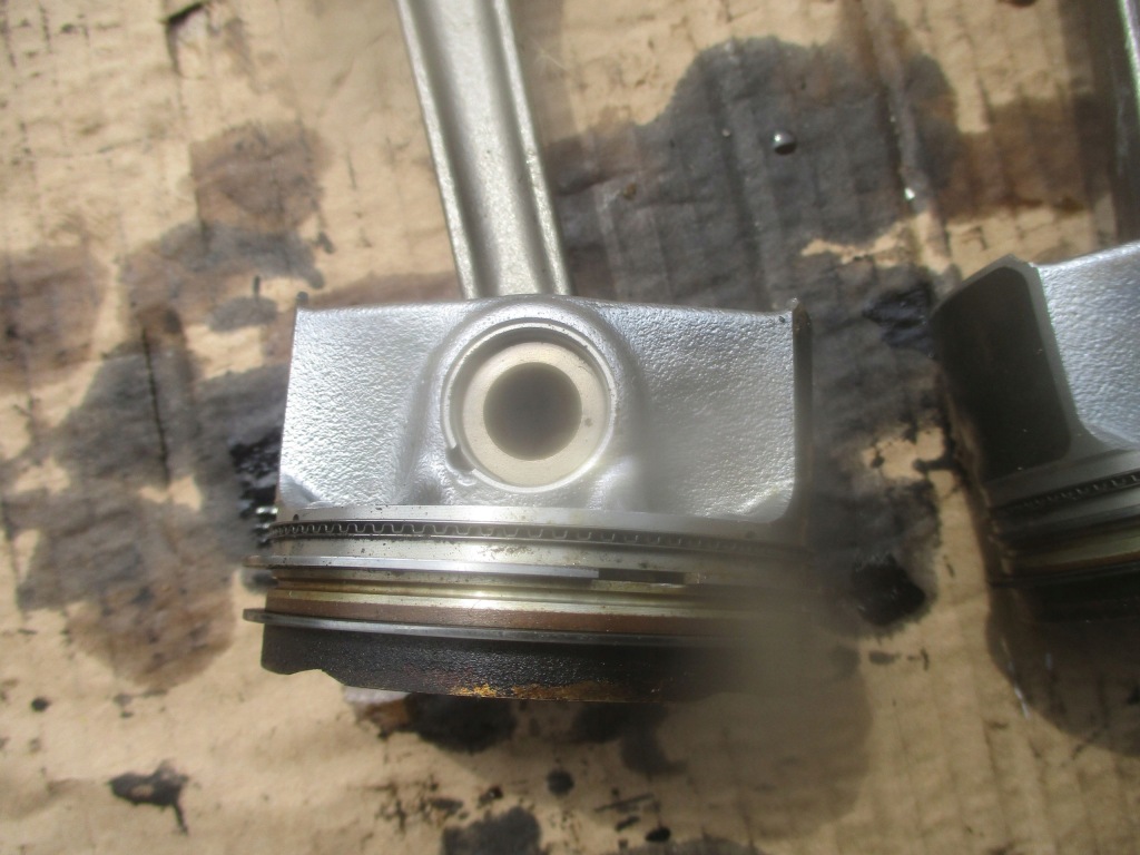 Wał коленчатый 04cam vw audi skoda seat dkrf 1.0tsi Недорого