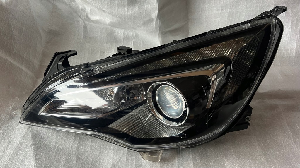 Купить Opel astra j coupe gtc cascada bi ксенон поворотный led 13281280
