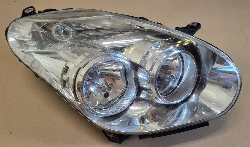 фото №1, Лампа правый перед фара fiat doblo ii 2 combo d оригинальная europa