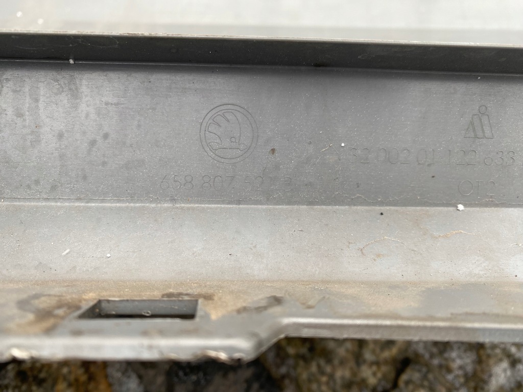 фото №12, Skoda kamiq спойлер накладка бампера задня 658807521b оригінал