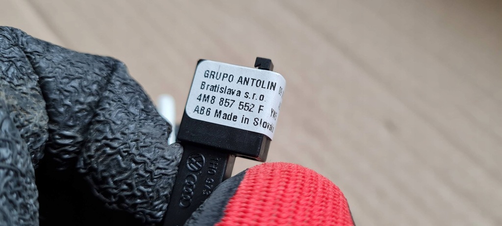 фото №8, Sq8 4m q8 защита солнцезащитная козырёк sline правый перед 4m8857551f