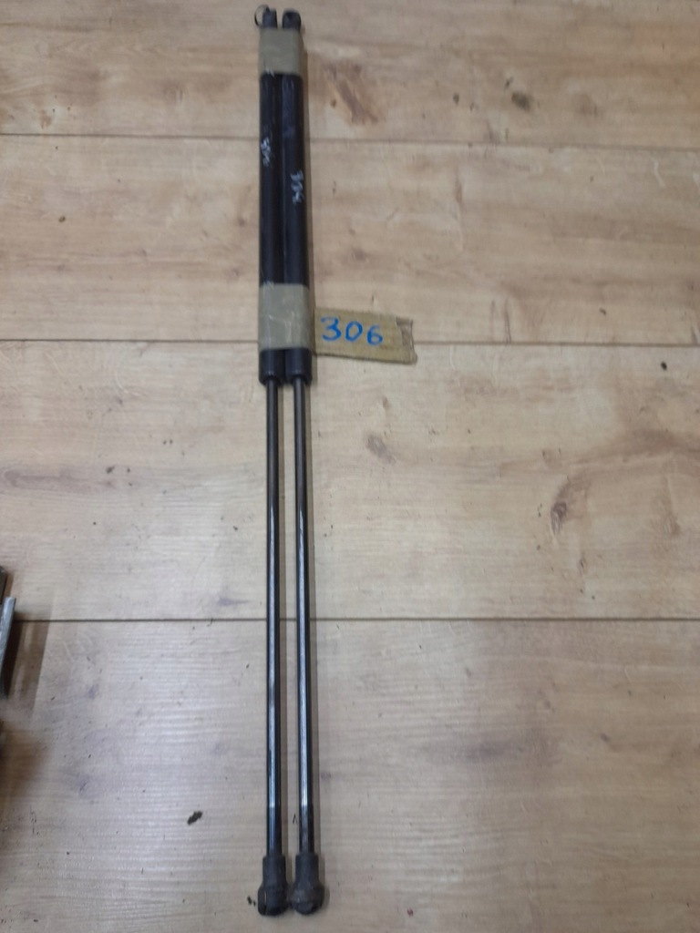 фото №1, Амортизаторы капот комплект peugeot 306