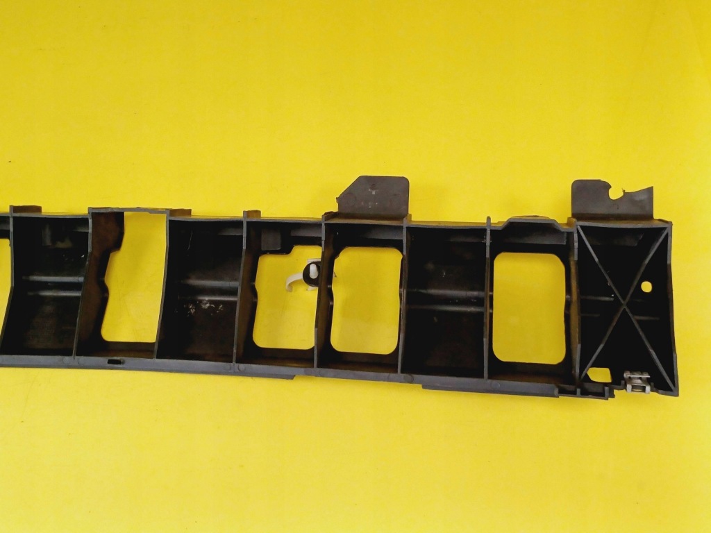 Направляющая кронштейн бампера перед opel meriva a 13212765 nr103 с Разборки