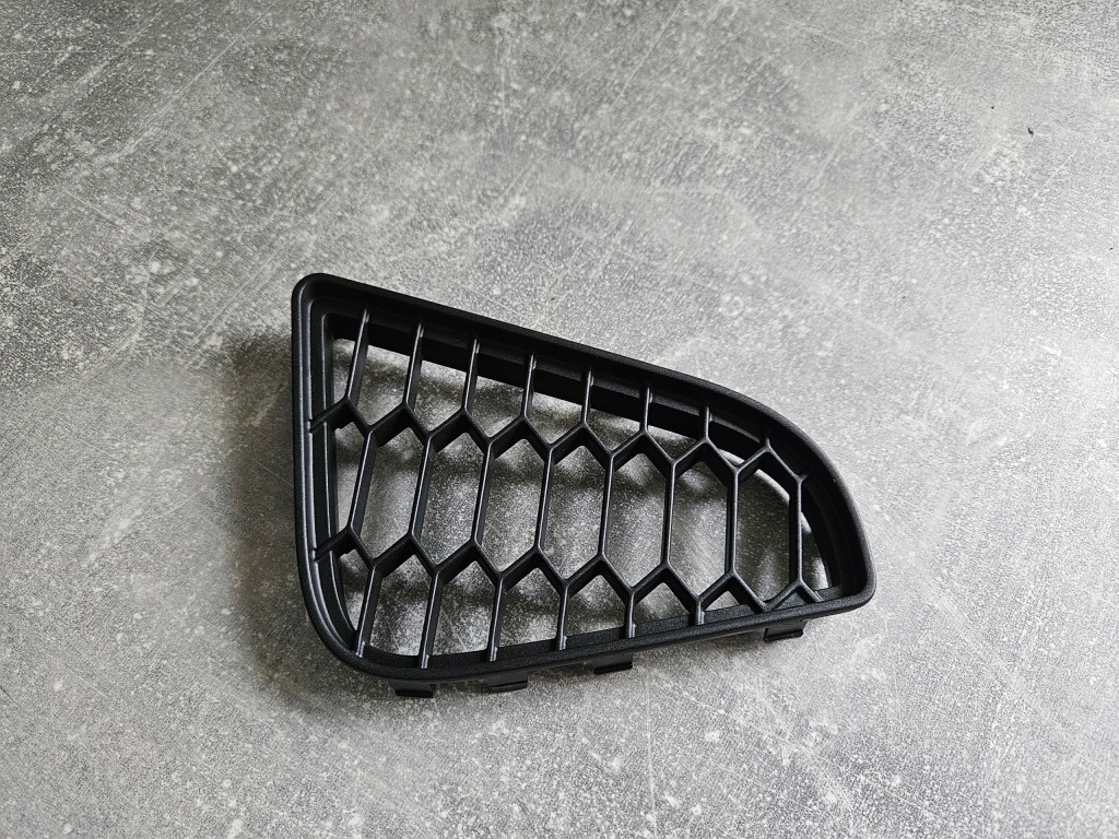 Купити Решітка бампера ліва перед fiat abarth lift 735633048