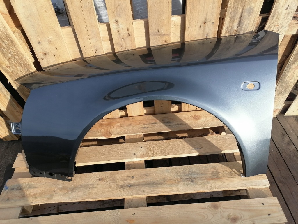 Купити Крила ліва перед audi a6 c5 przedlift lx7z оцинковка