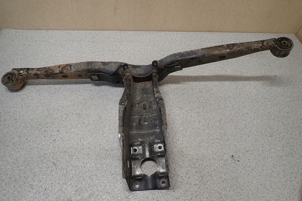 фото №5, Subaru forester ii 02- балка підвіска підрамник задня