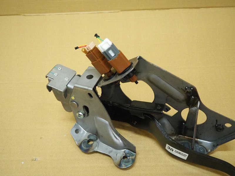 фото №3, Педаль тормоза автоматическая коробка передач renault koleos ii