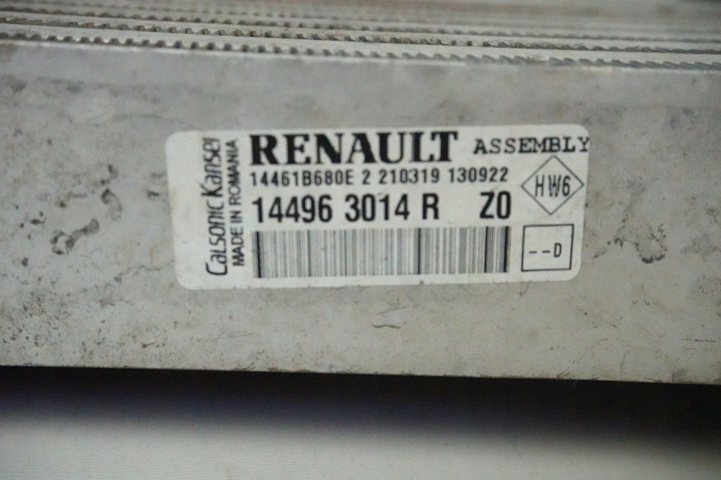 Dacia renault 0.9 tce радіатор інтеркулер оригінал Зі Шроту