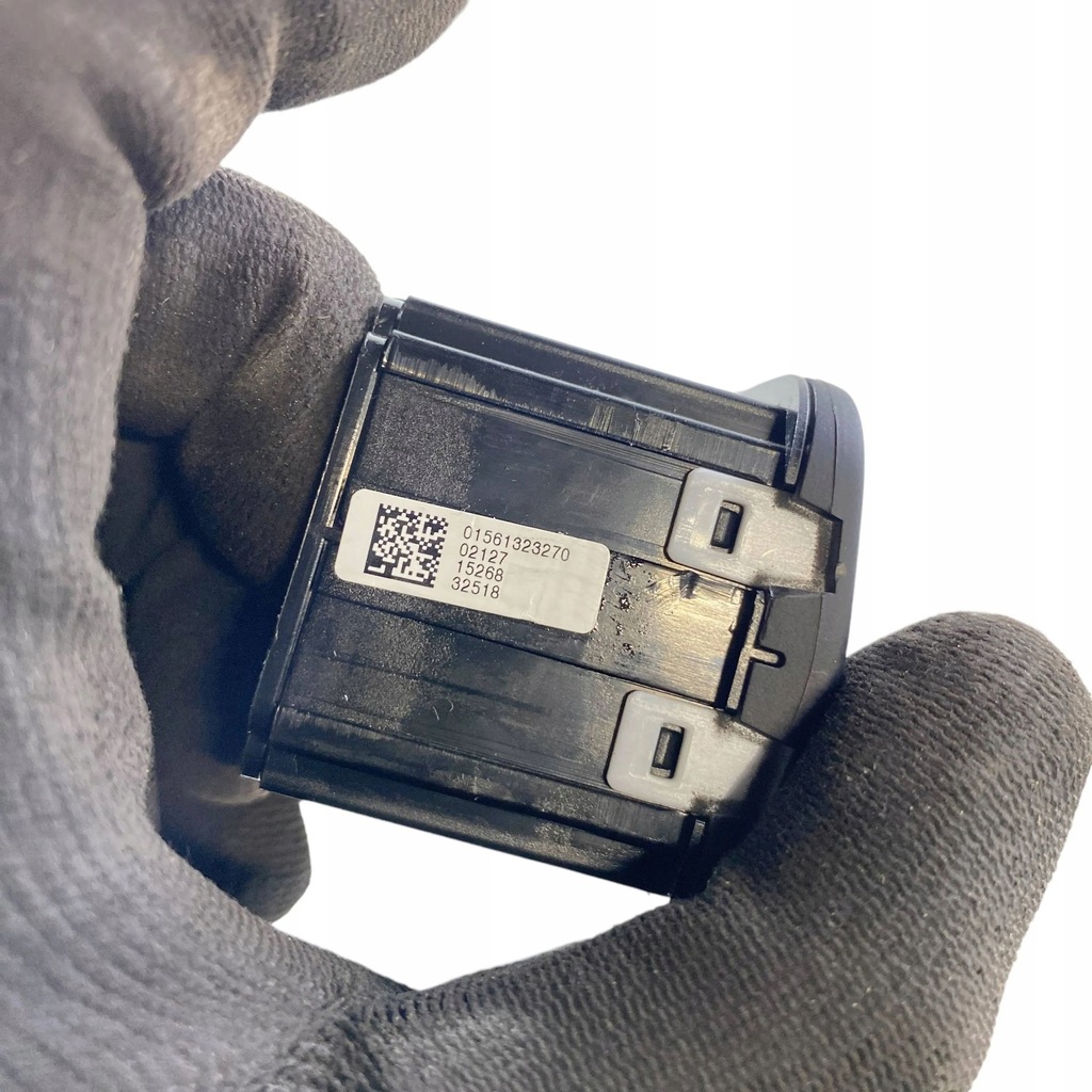 фото №9, Alfa romeo stelvio 2019 панели управление, переключатели