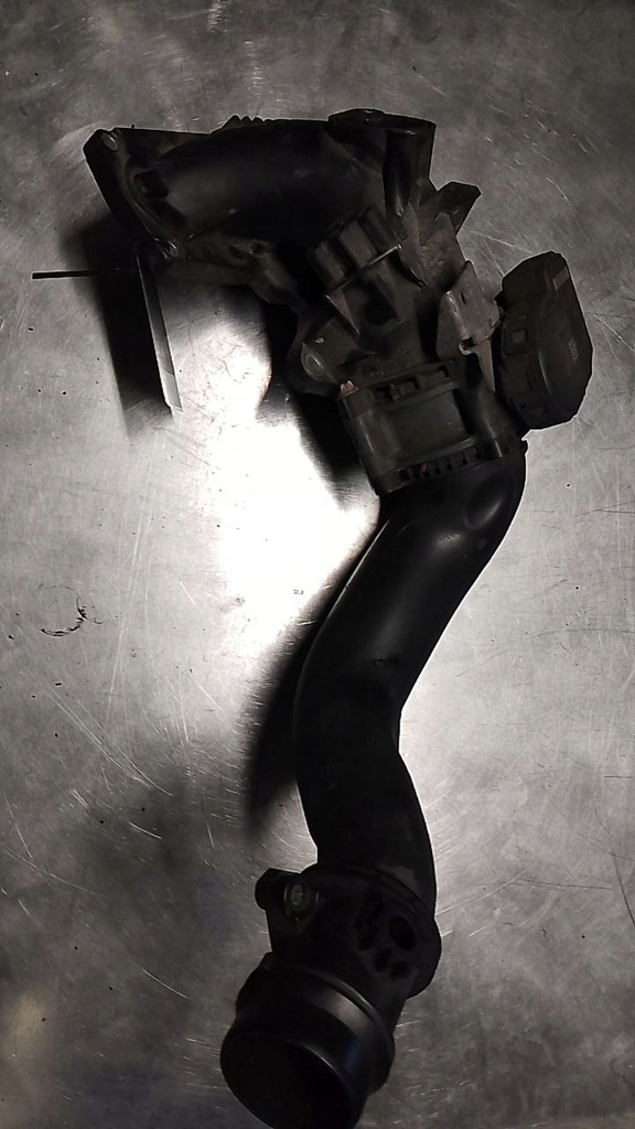 фото №1, Труба воздухозаборник коллектор mercedes w212 2.2 cdi 6510900728