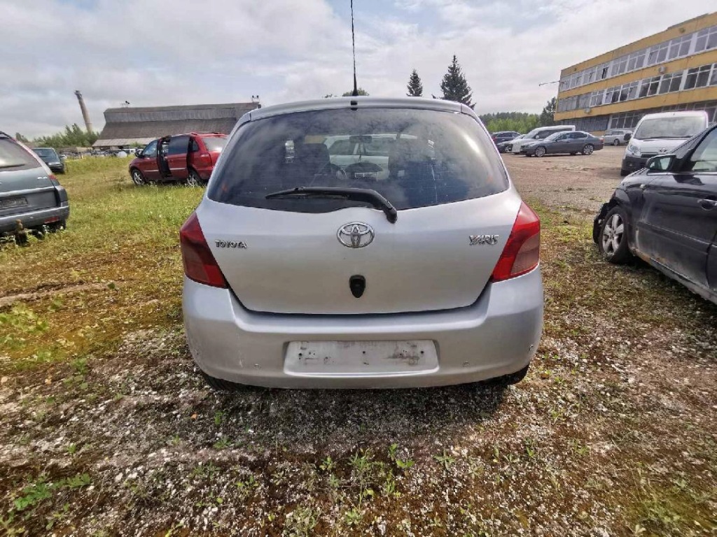 фото №10, Toyota yaris клапан egr 2007 1.4l 1350008120