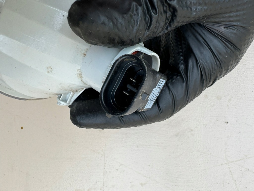 фото №12, Toyota yaris iii 3 auris 2 ii lift 15-20r лампа левая перед противотуманная