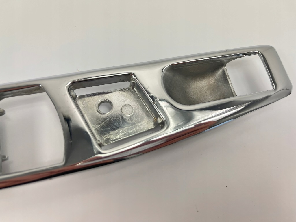 Купити Захист корпус ручка права mercedes r107 sl