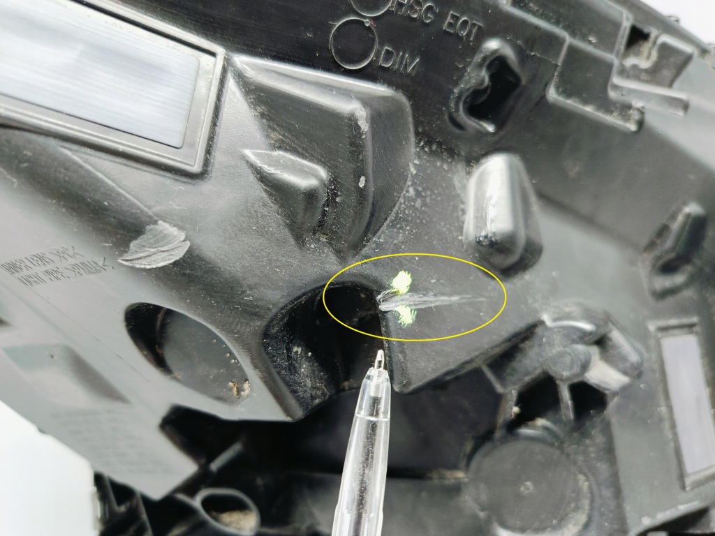 Tesla model 3 m3 3 17- фара левая перед передняя full led европа  1077375-00-c Оригинал