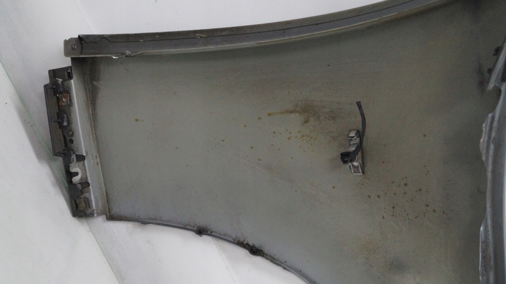 Крыло  передний левое  bmw seria 5 e60 a08/7 2004 Оригинал