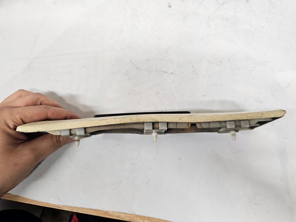 фото №7, Mercedes e-klasa w210 молдинг крыла правая перед a2106908862