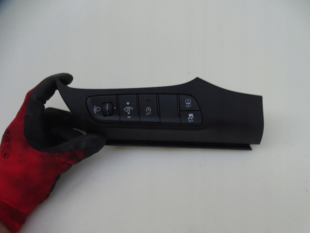 фото №1, Переключатель esp ассистент движение hyundai i30 iii 2017