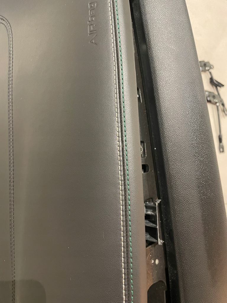 фото №2, Приборная панель alfa romeo giulia qv