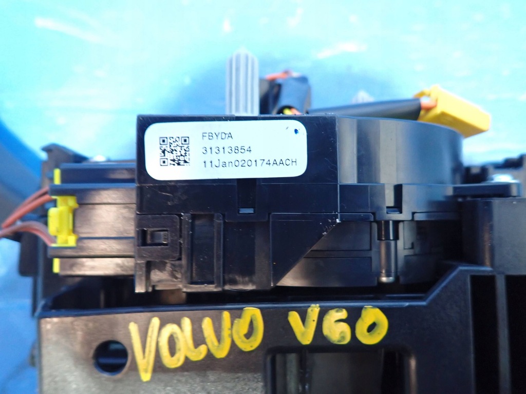 фото №8, Перемикач комбінований volvo v60 31313854