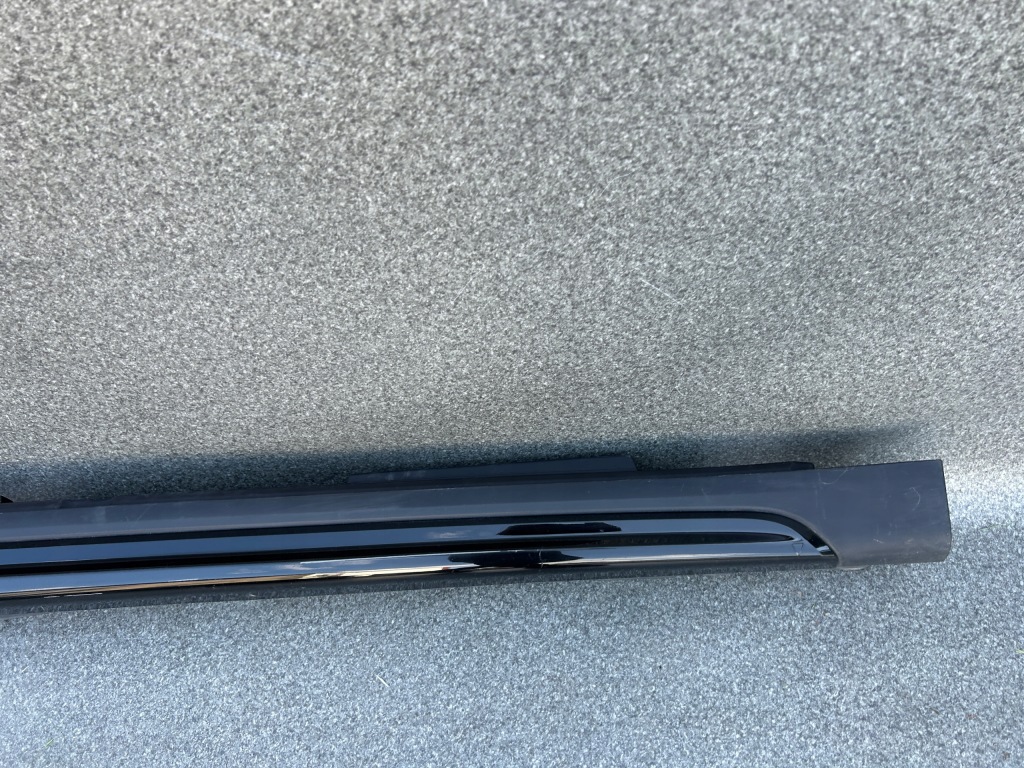 Накладка поріг поріг накладка права mini countryman f60 7481132 Оригінал