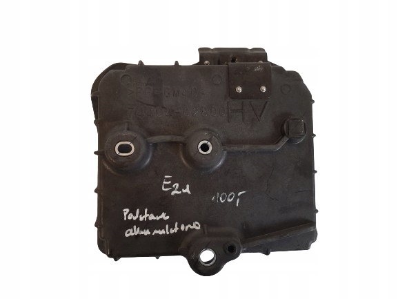 фото №1, Corolla e21 основа акумулятор 74404-02800