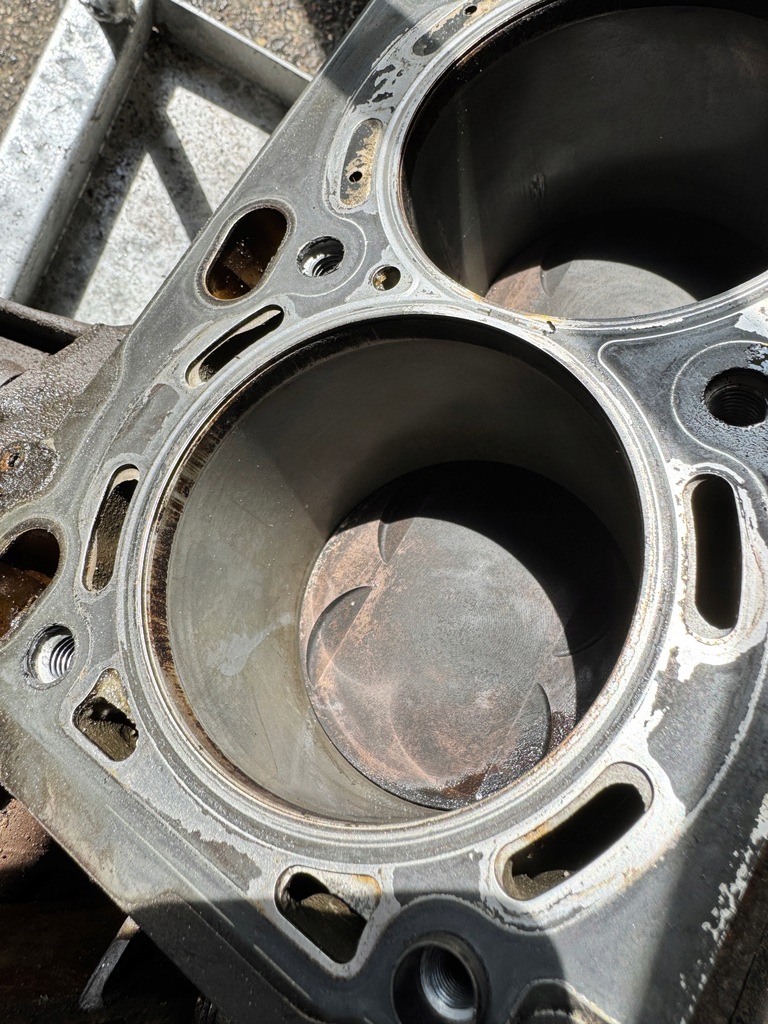 фото №9, Двигатель блок двигателя m62b44tu 4.4i vanos / 44 8s 2 / bmw e53 x5 e39 e38 do regener