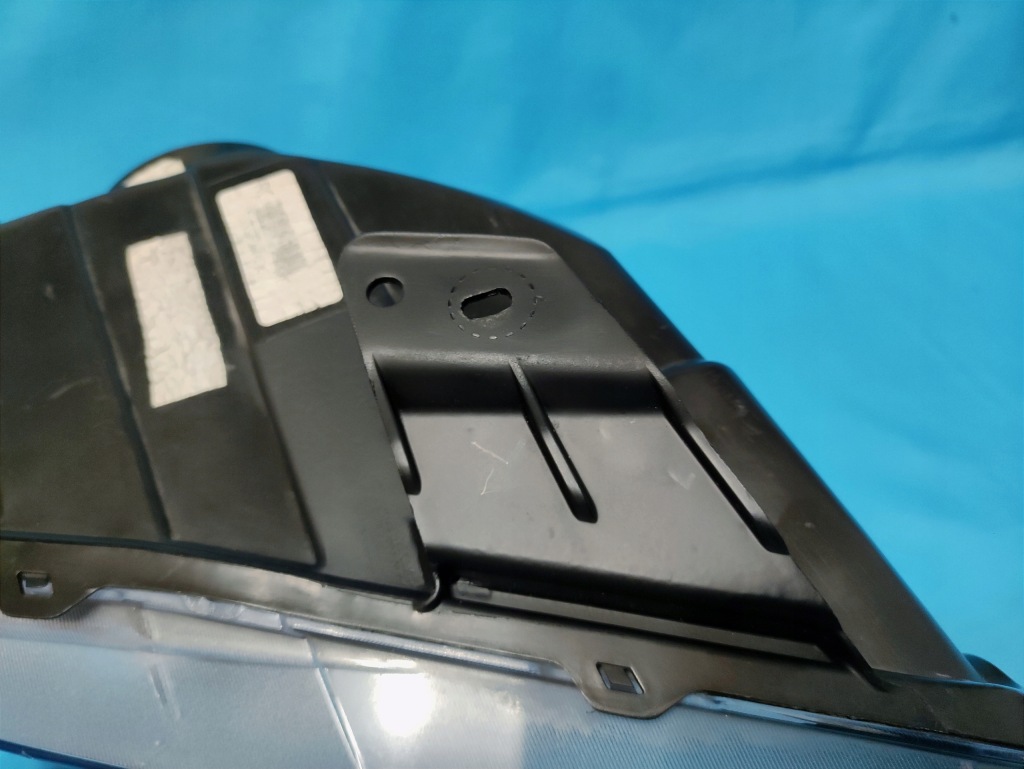 Купити Ford mustang ксенон led рестайлінг  2012-2014 фара фара перед правий оригінал